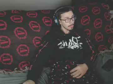 Realace9 Chaturbate stream image from January 01, 2025