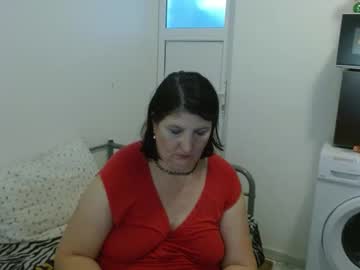 Ridemerafsuzana Chaturbate stream image from January 01, 2025