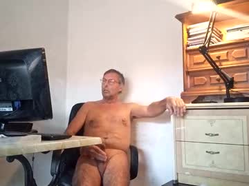 Actifboy06 Chaturbate stream image from January 01, 2025