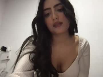 Julianna2121 Chaturbate stream image from January 01, 2025