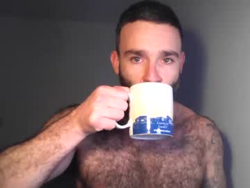 Shaggytopple Chaturbate stream image from January 01, 2025
