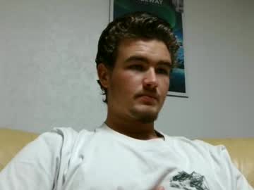 Alex83530 Chaturbate stream image from January 01, 2025