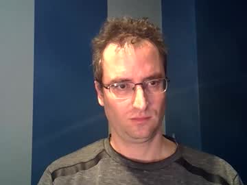 Daanschr Chaturbate stream image from January 01, 2025