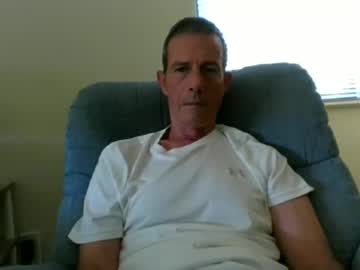 Lulalou Chaturbate stream image from January 01, 2025