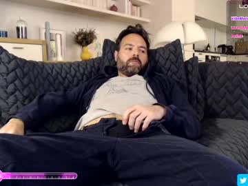 Paupfr Chaturbate stream image from January 01, 2025