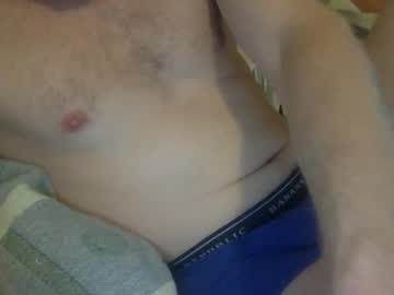 Hungndumb22 Chaturbate stream image from January 01, 2025