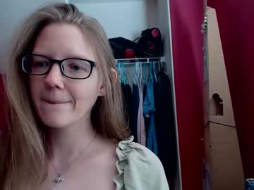 Angelicangel3 Chaturbate stream image from January 01, 2025