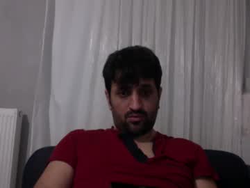 Genccocukk Chaturbate stream image from January 01, 2025