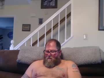Justaguyandnaked Chaturbate stream image from January 01, 2025