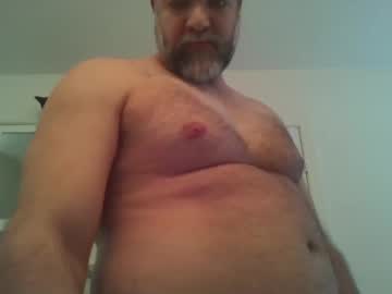 Redchewy Chaturbate stream image from January 01, 2025