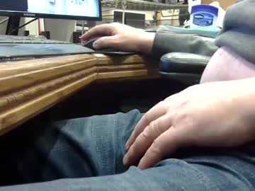 Markpanier Chaturbate stream image from January 01, 2025