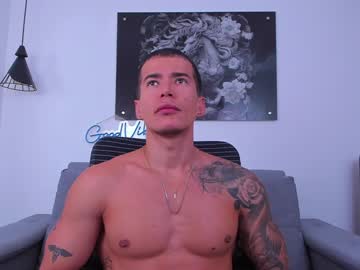 Niickcooper Chaturbate stream image from January 01, 2025