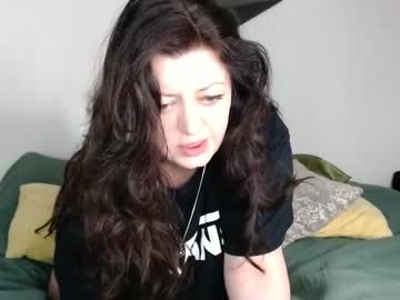 Dixiexoxoxo Chaturbate stream image from January 01, 2025