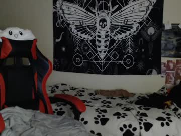 Heavenlycreature Chaturbate stream image from January 01, 2025
