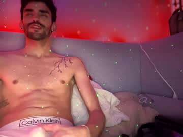 Johnerik_95 Chaturbate stream image from January 01, 2025
