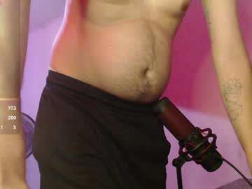 Hellmike_ Chaturbate stream image from January 02, 2025