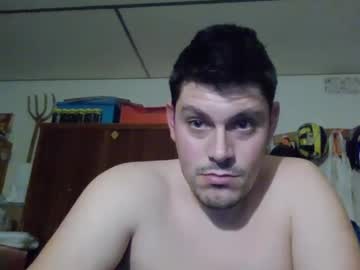Luis2423 Chaturbate stream image from January 02, 2025