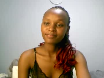 Pretty_Maja Chaturbate stream image from January 02, 2025