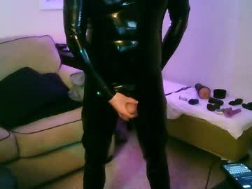 Latexminheadroom Chaturbate stream image from January 02, 2025