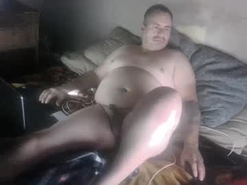 Joi_Girls Chaturbate stream image from January 02, 2025