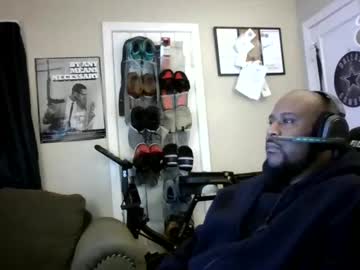 Mrknowpussy Chaturbate stream image from January 02, 2025
