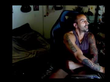 Sexymateo13 Chaturbate stream image from January 02, 2025