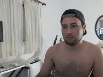 Alfilred Chaturbate stream image from January 02, 2025