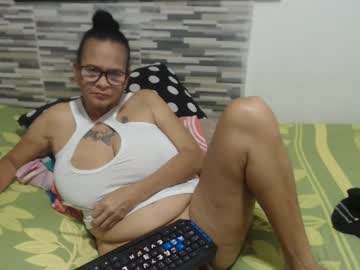 Marinamilf Chaturbate stream image from January 02, 2025