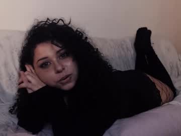 Obscurabruised Chaturbate stream image from January 02, 2025