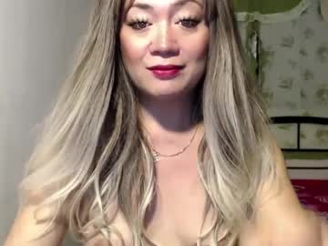 Showmeyourlove33 Chaturbate stream image from January 02, 2025