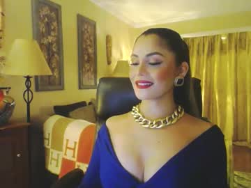 Missbrownx Chaturbate stream image from January 02, 2025
