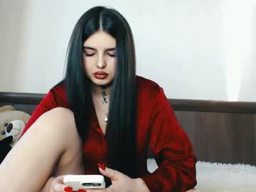 Isabel_Swani Chaturbate stream image from January 02, 2025