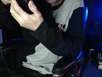 Latinlover513 Chaturbate stream image from January 02, 2025