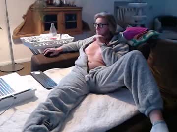 Wyattearp64 Chaturbate stream image from January 02, 2025