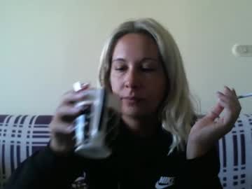 Blondiepam23 Chaturbate stream image from January 02, 2025