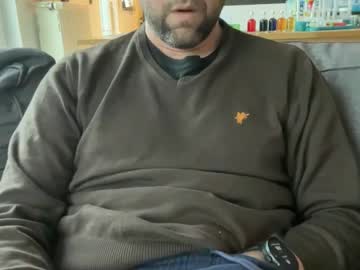 Chris13abcd Chaturbate stream image from January 02, 2025