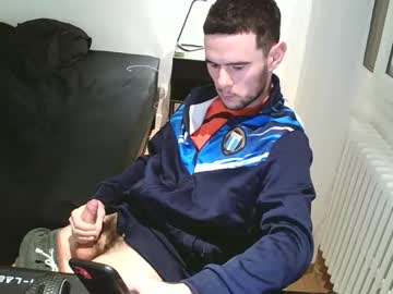 Bear69fun Chaturbate stream image from January 02, 2025