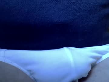 Mikeybed Chaturbate stream image from January 02, 2025