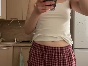 Holydori Chaturbate stream image from January 02, 2025