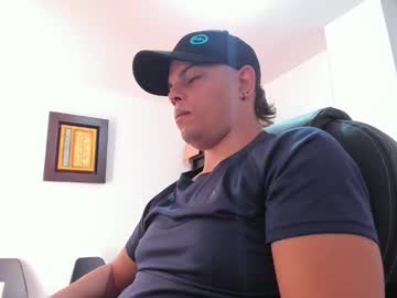 Anndyhardy11 Chaturbate stream image from January 02, 2025