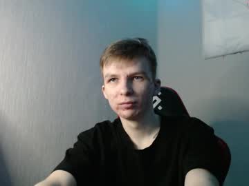 Mnsbstvar Chaturbate stream image from January 02, 2025