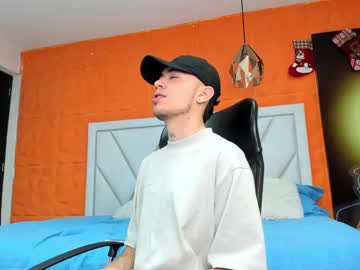 Sam_Mathews1 Chaturbate stream image from January 02, 2025