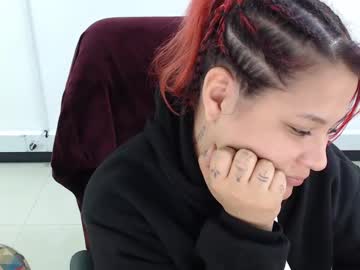 Sarahmoon_Cg Chaturbate stream image from January 02, 2025