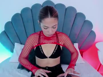 Alejandramoraless Chaturbate stream image from January 02, 2025