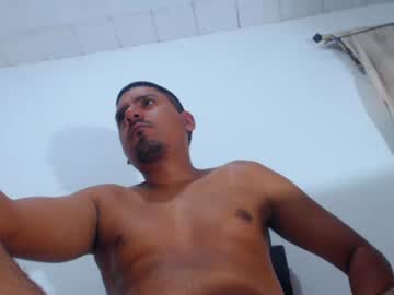 Arioros03 Chaturbate stream image from January 02, 2025