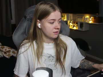 Candy_Meggie stream image from January 02, 2025