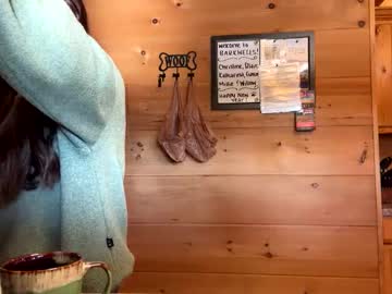 Lulupixxx Chaturbate stream image from January 02, 2025