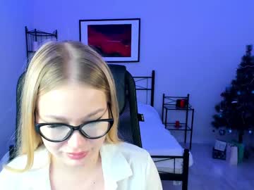 Cute_Paw Chaturbate stream image from January 02, 2025