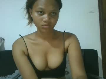 Jarevavax Chaturbate stream image from January 02, 2025