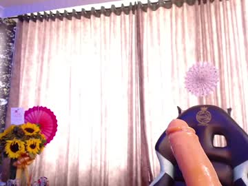 Laurabrunetter Chaturbate stream image from January 02, 2025